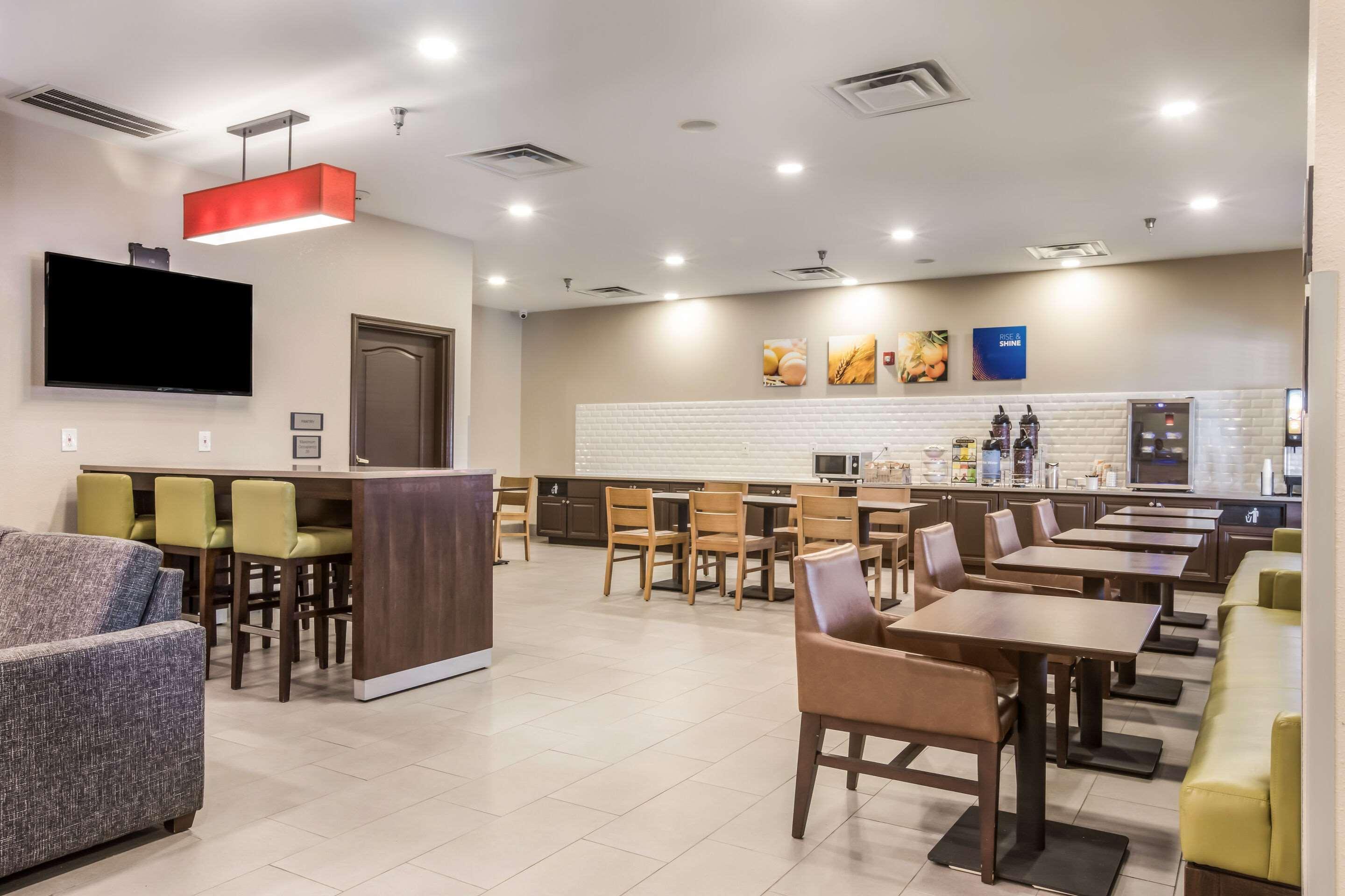 Comfort Inn & Suites Fairburn - Atlanta Southwest Eksteriør billede